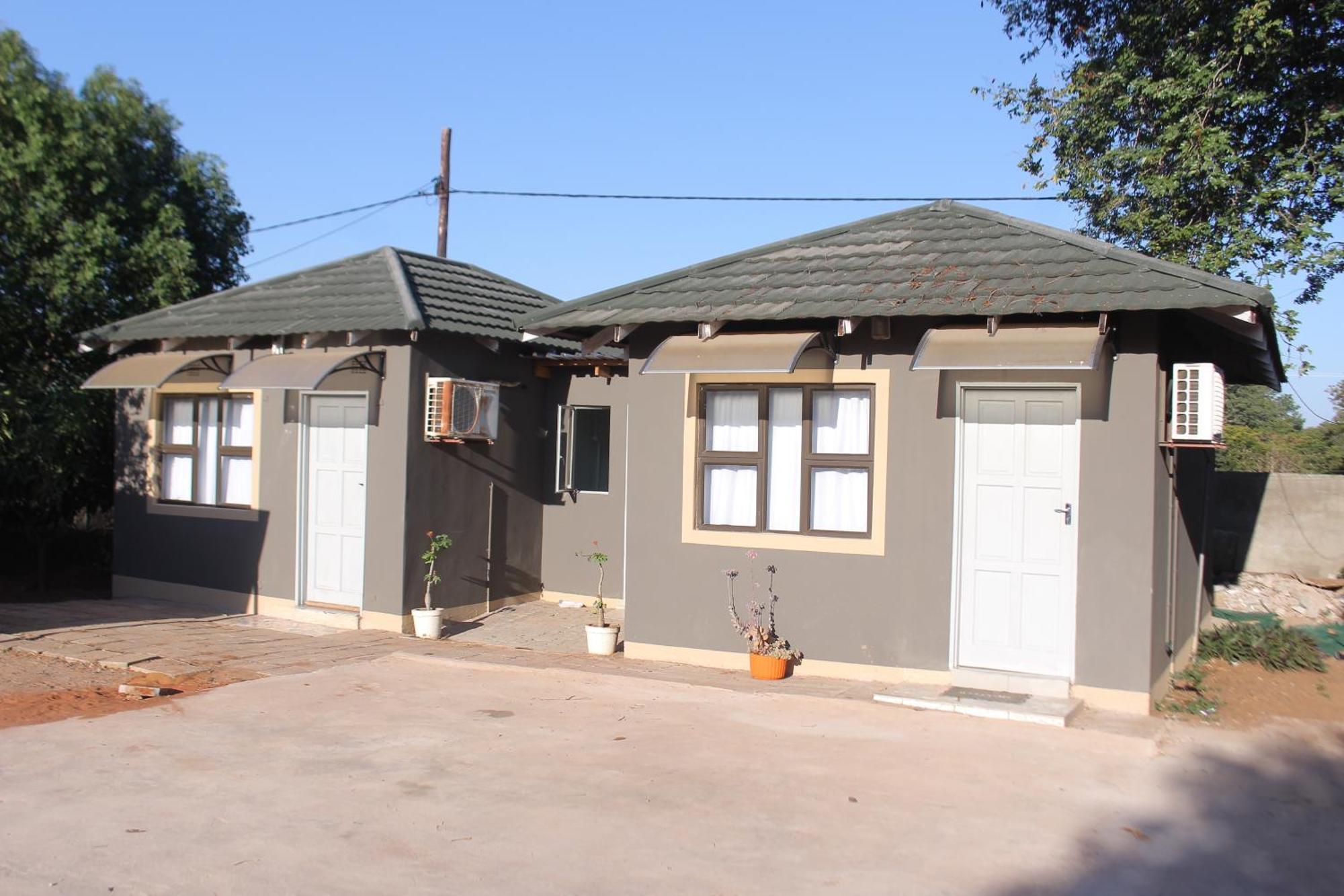 Global Guest House Kasane Exterior foto